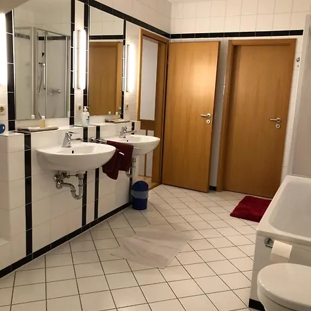 Privatunterkunft Komfortables In Trierers Fussgaengerzone